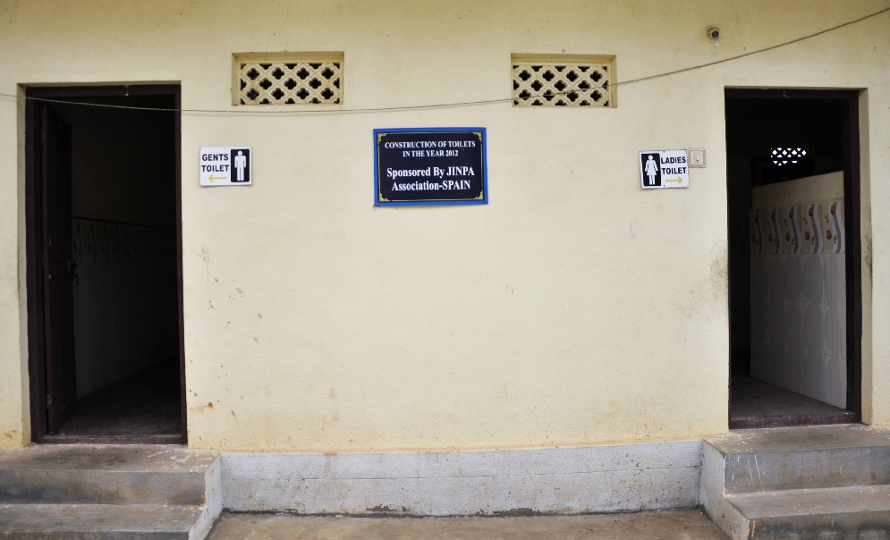 Fotos Lavabos Comunitarios 003.jpg